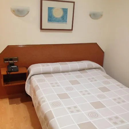 Cataluna Casa de hóspedes Saragoça