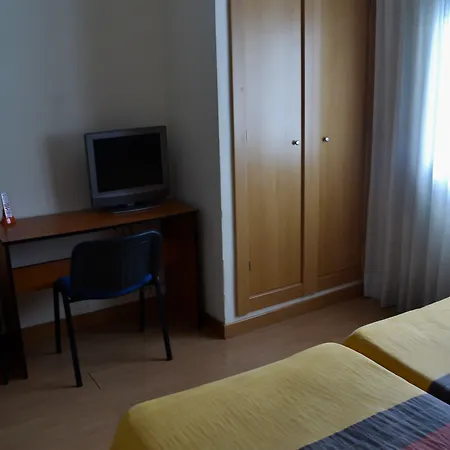 Πανσιόν Cataluna 3*