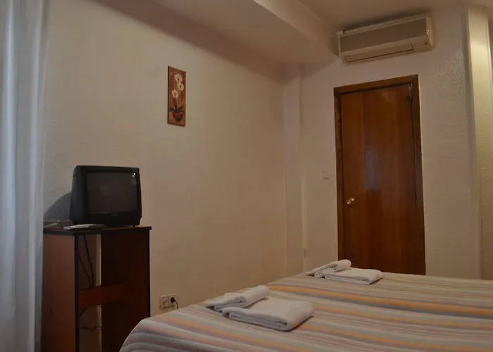 Gæstehus Cataluna Zaragoza